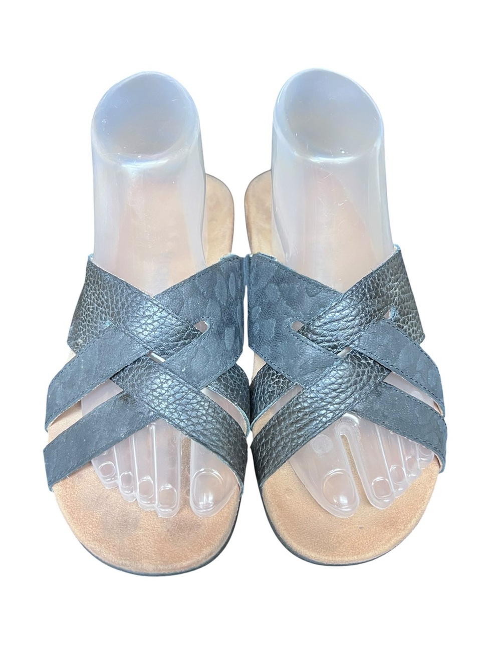 Vionic slides sandals size 7